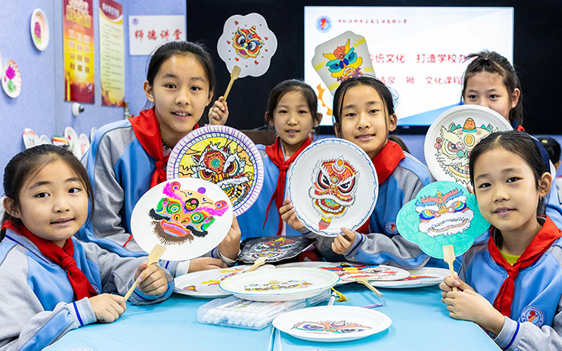 內(nèi)蒙古呼和浩特：舞獅進(jìn)校園 文化共傳承